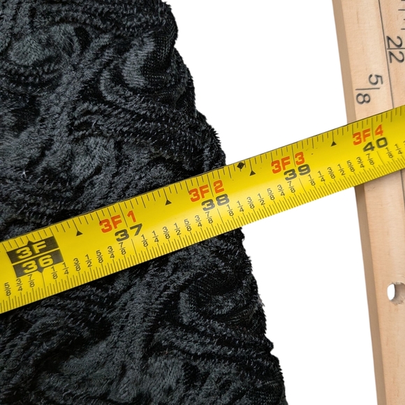 Vintage Pipe Dreams Palm Springs Crushed Velvet Scarf Black Fringe Witchy Boho - Picture 6 of 6